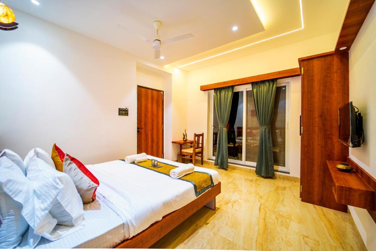Hotel Canvasand By Eease Hospitality Nagaon  Esterno foto